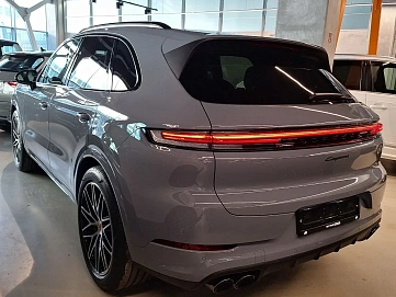 Porsche Cayenne, 2025г., полный привод, автомат