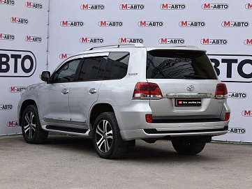 Toyota Land Cruiser, 2011г., полный привод, автомат