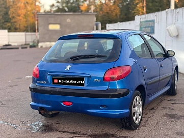 Peugeot 206, 2007г., передний привод, автомат