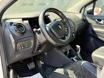 Renault Kaptur, 2018г., передний привод, вариатор
