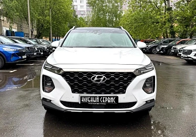 Hyundai Santa Fe, 2019г., полный привод, автомат