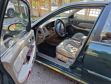 Hyundai Sonata, 2004г., передний привод, автомат