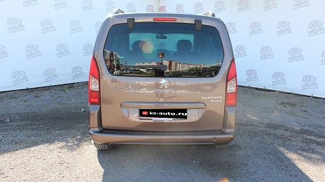 Peugeot Partner, 2012г., передний привод, механика