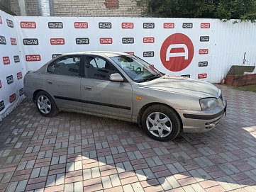 Hyundai Elantra, 2009г., передний привод, автомат