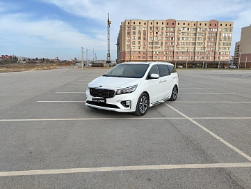 Kia Carnival, 2019г., передний привод, автомат