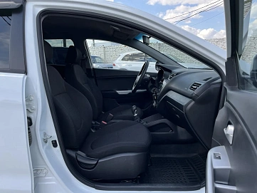 Kia Rio, 2013г., передний привод, механика