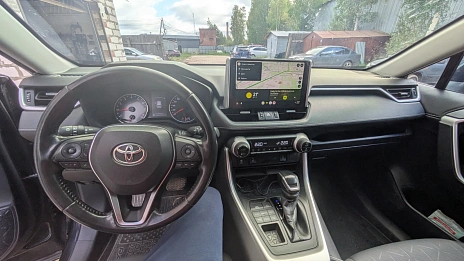 Toyota RAV4, 2019г., полный привод, автомат