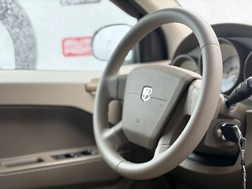 Dodge Caliber, 2006г., передний привод, вариатор