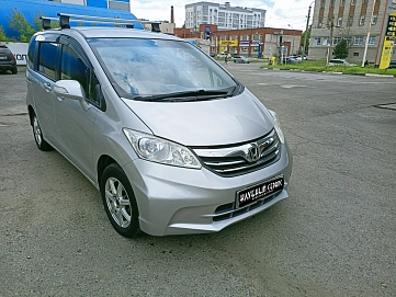 Honda Freed, 2012г., передний привод, вариатор
