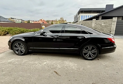 Mercedes-Benz CLS, 2015г, полный привод, автомат