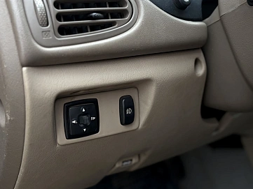 Mitsubishi Galant, 2000г., передний привод, автомат