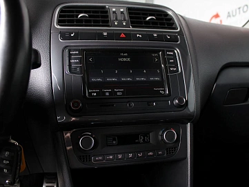 Volkswagen Polo, 2018г., передний привод, автомат