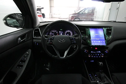 Hyundai Tucson, 2016г., полный привод, автомат