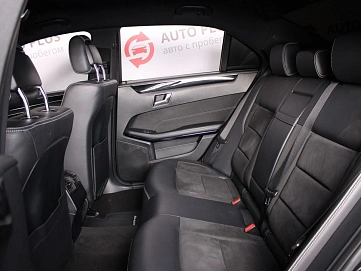 Mercedes-Benz E-Класс, 2015г., задний привод, автомат