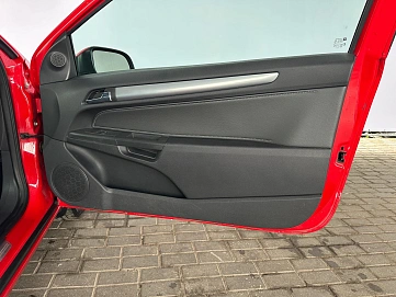 Opel Astra, 2009г., передний привод, автомат