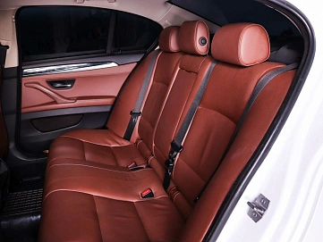 BMW 5 серии, 2016г., задний привод, автомат