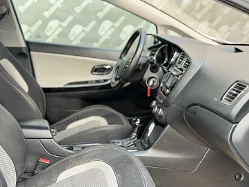 Kia Ceed, 2014г., передний привод, автомат