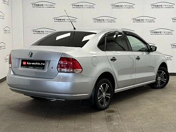 Volkswagen Polo, 2011г., передний привод, механика