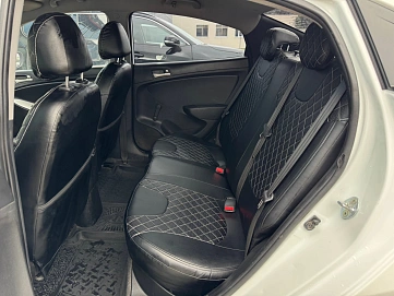 Hyundai Solaris, 2015г., передний привод, автомат