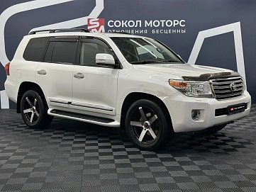 Toyota Land Cruiser, 2013г., полный привод, автомат