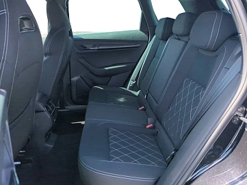 Skoda Karoq, 2026г., полный привод, робот