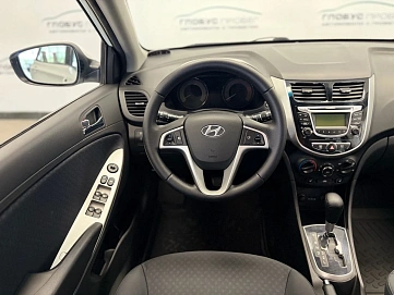 Hyundai Solaris, 2013г., передний привод, автомат