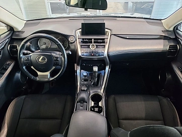 Lexus NX, 2014г., полный привод, вариатор