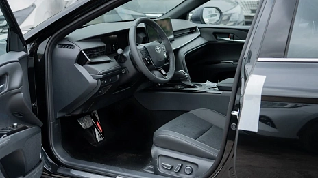 Toyota Camry, 2026г., передний привод, вариатор