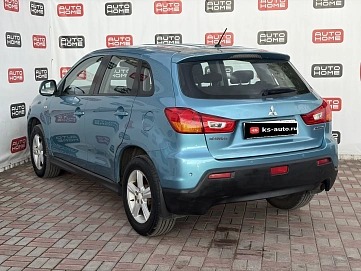 Mitsubishi ASX, 2010г., передний привод, вариатор