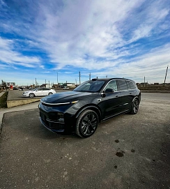 Lixiang L9, 2023г, полный привод, автомат
