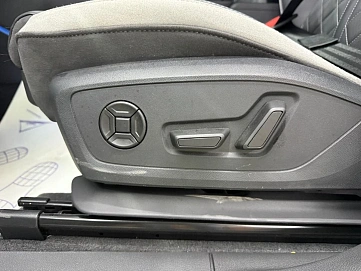 Audi Q3, 2025г., передний привод, робот