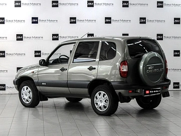 Chevrolet Niva, 2008г., полный привод, механика