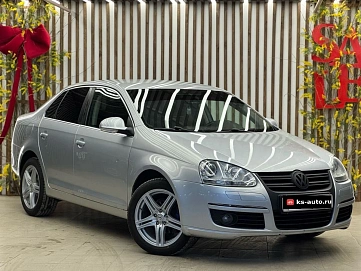 Volkswagen Jetta, 2008г., передний привод, автомат