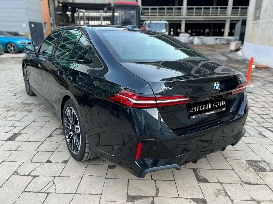 BMW 5 серии, 2023г., полный привод, автомат