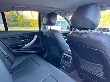 BMW 3 серии, 2013г., задний привод, автомат