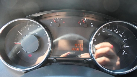 Peugeot 3008, 2011г., передний привод, механика