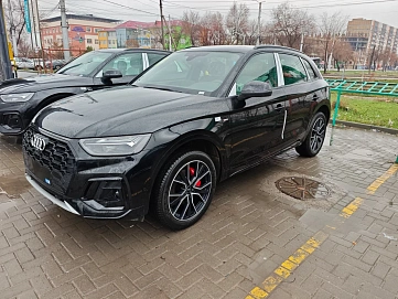 Audi Q5, 2025г., полный привод, робот