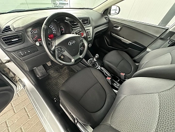 Kia Rio, 2016г., передний привод, механика