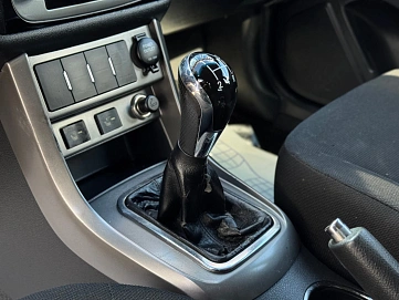 Geely Emgrand EC7, 2013г., передний привод, механика