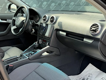 Audi A3, 2008г., передний привод, робот