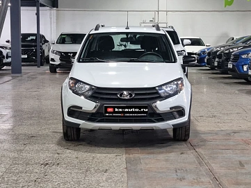 Lada (ВАЗ) Granta, 2023г., передний привод, механика