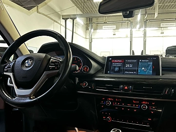 BMW X6, 2018г., полный привод, автомат