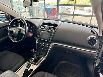 Mazda 6, 2012г., передний привод, механика