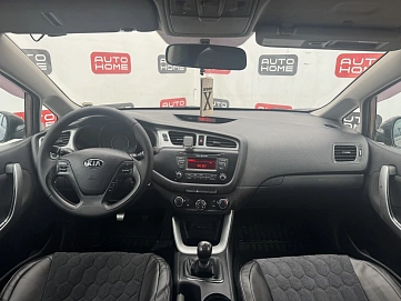 Kia Ceed, 2012г., передний привод, механика
