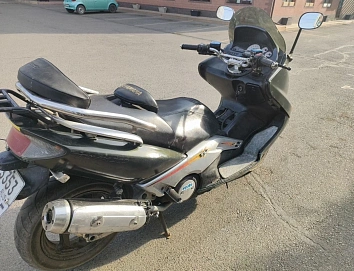 Yamaha TMAX, 2001г.