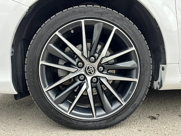 Toyota Camry, 2013г., передний привод, автомат