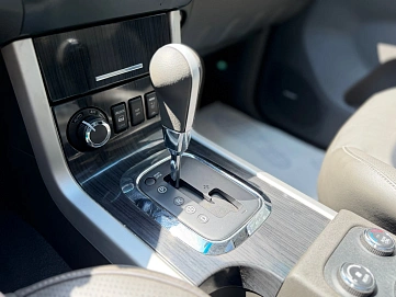 Nissan Pathfinder, 2012г., полный привод, автомат