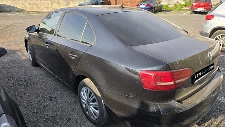 Volkswagen Jetta, 2015г, передний привод, робот