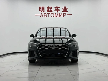 Audi A3, 2023г., передний привод, робот