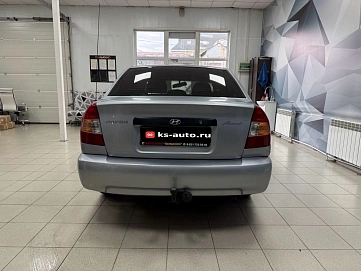 Hyundai Accent, 2008г, передний привод, автомат